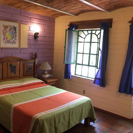 Casa Del Retono Bed & Breakfast Tlaquepaque Exterior photo
